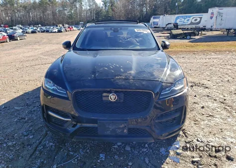 2017 Jaguar F-Pace R - Sport из США, поврежденный, VIN SADCL2BVXHA882197